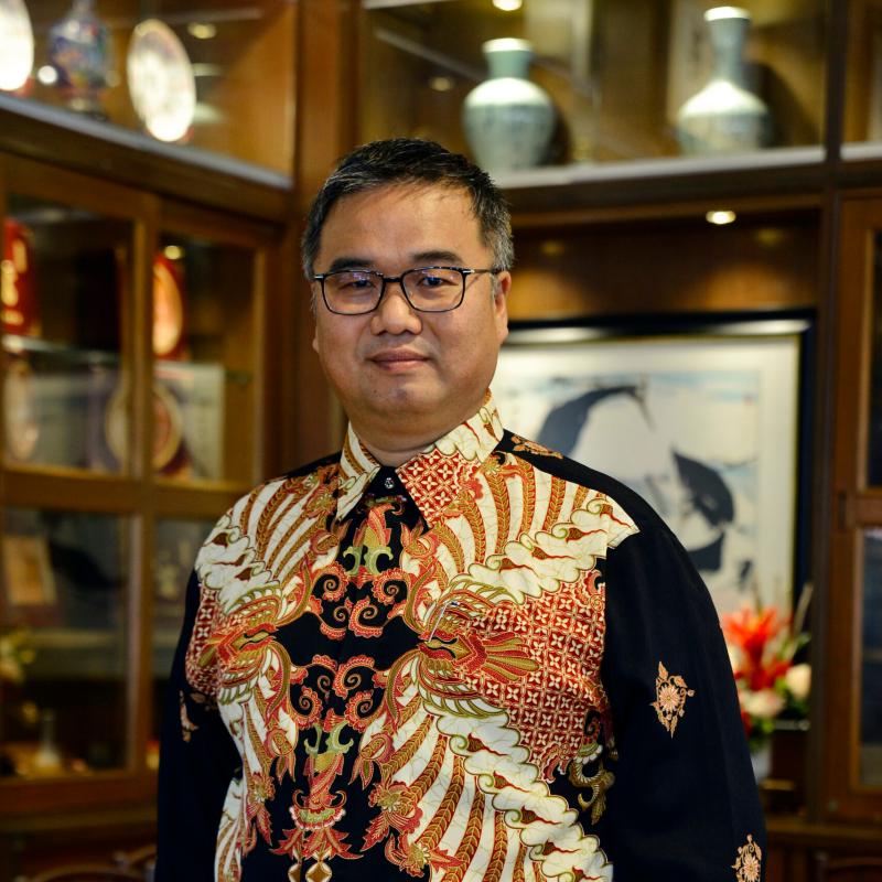 Ronald Gan 사진