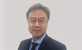 Mr. Deok-soon Kim 사진